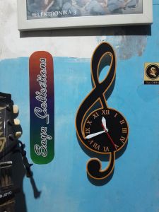 Jam Dinding Aesthetic Karakter Note Musik