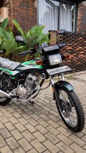 STRIPING STICKER LIS LES POLET honda gl pro glpro 1996 1997 hitam lis hijau list body standar berkualitas murah Mahkota Stiker