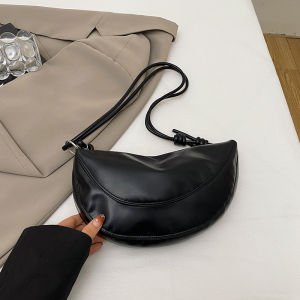 Elegant French Crescent Dumpling Bag Womens Casual Shoulder Crossbody Bag Simple Fashion Trend Polyester Lining Zipper Closure