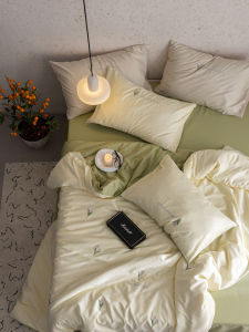 Luxurious Cool Sensation Silk Cotton Bedding Set Tulip Embroidered Sheet Cover Duvet Cover Bedding Accessories Four-Piece Set