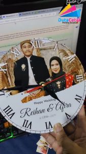 Jam dinding Foto Custom Ukuran 20cm bahan MDF