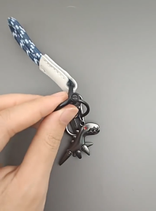 Dinosaur Shape Leather Keychain Motorcycle Car Key Ring Holder Cute Pendant Accessories Handbag Decoration Single Woven Rope Metal Keychain Gift for Men Women