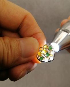 ❤️"A" Grade Unique Tri-colours (green/yellow/opaque) Heart Shape Burmese Jade Earring  ❤️Season Offer New Arrival  ❤️100% brand new "A" grade Burmese heart shape jade earring high grade Jadeites S925 sterling silver zirconia diamonds framed masters hands