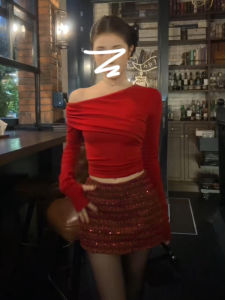 Red New Year Knitted One Shoulder Top Womens Autumn Winter Inner Match Diagonal Shoulder Sweater Sweet Style Slim Fit Long Sleeve