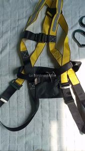GOSAVE Full Body Harness dengan Double Hook – Pelindung Profesional