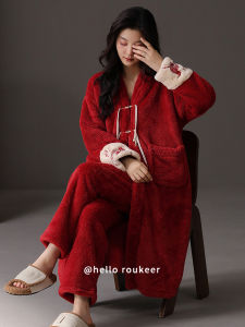 Red Coral Fleece Sleep Robe Womens Style New Year Bride Morning Gown Long Sleeve V-Neck Loungewear Suitable for Outdoor Wear