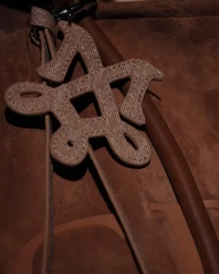 ✅✅พร้อมส่งค่ะ🎀Merge A Day Bag Medium Rusty Coin / Ancient🤎กระเป๋าถือ สะพายข้าง กระเป๋าสะพาย merge ของแท้