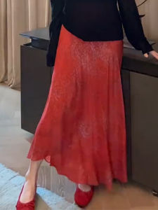 UYFY | Red Pleated Long Skirt Fashionable Minimalist Print