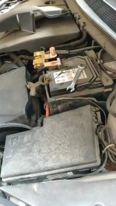 Saklar Pemutus Arus Aki Mobil Universal Cut Off Engine Bahan Tembaga Murni Saklar Pemutus Aki Mobil