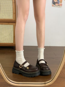 รองเท้าส้นหนา Mary Janes สไตล์อังกฤษสีดำ ทรงหัวมน สำหรับผู้หญิง ฤดูใบไม้ผลิ 2025 รองเท้าส้นแบนแบบสวมสบายสำหรับใส่ไปทำงาน