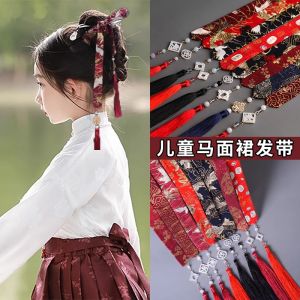 เครื่องประดับผมสไตล์จีนสำหรับเด็กผู้หญิง ชุดฮันฟูฤดูใบไม้ร่วงและฤดูหนาว สีแดง ผ้าคาดผมลายเมฆ ชุดเด็กสไตล์จีนโบราณ