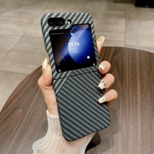 Luxury Carbon Fiber Protective Phone Case For Samsung Galaxy Z Flip 6 5 4 3 5G Flip6 Flip5 Flip3 Anti Shock Fall Hard Back Cover