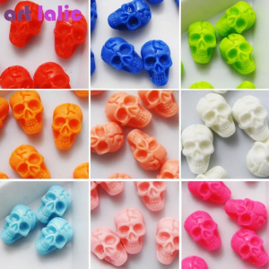 20 Pcs 3D Skull Bone Design Nail Art Resin Beads DIY Gel Nail Tips Decoration Bone Shaped Nail Tips for Creative Manicures