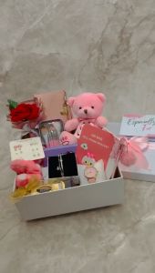 Kado Ulang Tahun Cewek Hampers Kado Cewek Lengkap Hadiah Ultah Kado Ultah