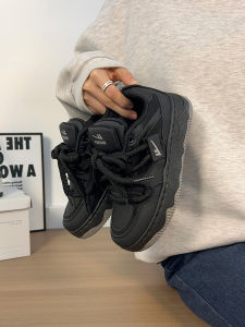 Black Thick-Heeled Mens Sneakers 2025 New Style Korean Version Fashionable Sports Shoes Comfortable Casual Board Shoes