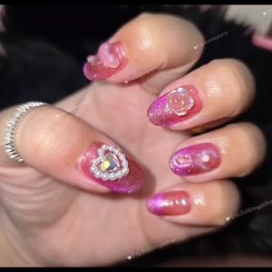 เล็บปลอม สีเจล ลูกแก้วชมพู มีกาว+ตะไบพร้อมติด