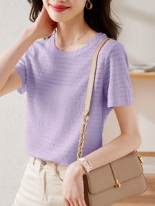 เสื้อยืดคอกลมแขนสั้นสีม่วงอ่อนหรูหราสำหรับผู้หญิงในช่วงฤดูร้อน เสื้อเชิ้ตทรงปกติ แขนสั้น คอกลม ทรงเข้ารูป สไตล์เกาหลี