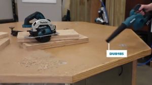 (ราคาพิเศษแบบจำกัดเวลา) เครื่องเป่าลมไร้สาย Makita DUB185 18 โวลต์ 6.0Ah แบตเตอรี่ลิเธียมไฟฟ้าสำหรับใช้ในบ้าน เครื่องเป่าลมไร้แปรงถ่าน ดูดฝุ่นและใบไม้ร่วง DUB185