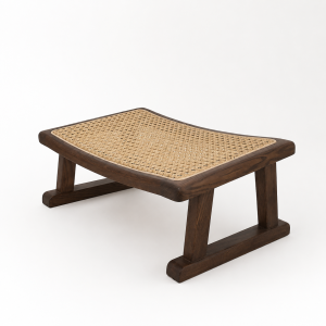 vivTree | Kneeling Stool