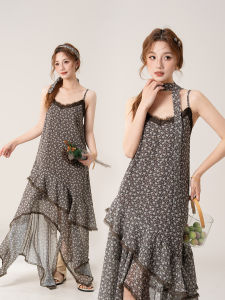 Floral Summer Dress with Ruffles and Irregular Slim Design