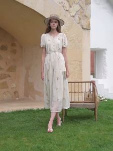 XIANGYING | Floral Embroidered V-Neck Fitted Midi Dress