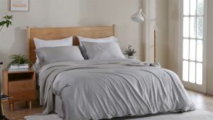 Famco 100% Bamboo Pillowcase Set of 2 300 Thread Count Queen/King White/Light Gray Color