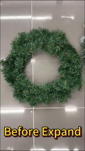 50CM Pre-Lit Artificial Christmas Wreath Green/White with 30LED Lights Decorated with Pine Cones Berry Clusters Christmas Collection