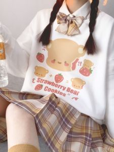 เสื้อสเวตเตอร์คอตั้งพิมพ์ลายหมีบลูส์บุขนแกะหลวมๆ สไตล์ญี่ปุ่นสำหรับผู้หญิง ฤดูใบไม้ร่วง/ฤดูหนาว เสื้อคลุมกันหนาวแบบลำลอง