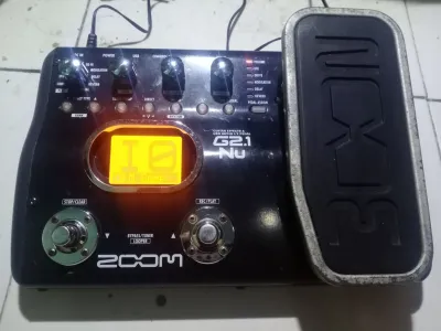 Efek Gitar Zoom G2.1nu G1xNext G2.1u G1xon