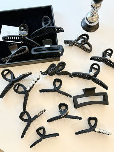 กิ๊บติดผมขนาดใหญ่คุณภาพสูงสำหรับผู้หญิง สไตล์สัมผัสหรูหรา คลิปฉลาม คลิปผมสุดไฮเอนด์ อุปกรณ์ตกแต่งผม แฟชั่นฤดูร้อน 2025