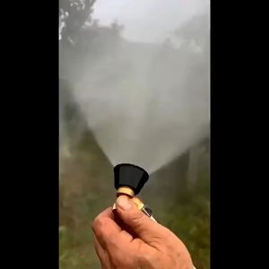 Spray Nozzle Agricultural Atomization Black Copper Whirlwind Sprinkler Head alloy Agricultural Atomization Adjustable Nozzle Garden Alloy Black Cyclone Nozzle