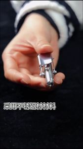 กรรไกรตัดขนจมูก เครื่องตัดขนจมูก ที่ตัดขนจมูก เครื่องมือตัดแต่งขนจมูก กำจัดขนจมูก ตัดขนจมูก แบบพกพา