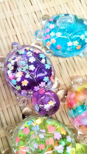 (1A0) Túi Mù Rùa Nước 7cm Phát Sáng Blind Bag Ngẫu Nhiên Đồ Chơi Hot Trend Rùa Mini 3D Lấp Lánh An Toàn Nhựa Cao Cấp Decor Bàn Học Phòng Ngủ