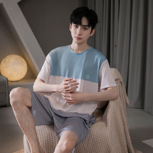 ชุดนอนผู้ชายแขนสั้นผ้าไหมน้ำแข็งฤดูร้อน 2025 ใหม่ กางเกงขาสั้น ชุดอยู่บ้าน เยาวชน สไตล์ลำลอง แฟชั่น โพลีเอสเตอร์ 95%