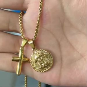 18K Gold Plated Religious Necklace Christian Stainless Steel Cross Virgin Mary Praying Hands Jesus Pendant Necklace Women Men