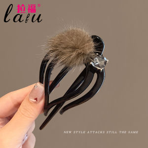 Elegant Large Plush Hair Claw Womens Hair Accessories Back of Head Hair Clips Fashionable Hair Grips Hair Decorations