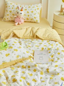 INS Young Adult Yellow Small Floral Summer Blanket Summer Machine Washable Summer Quilt Thin Quilt Core Can Be Washed Air Conditioning Quilt