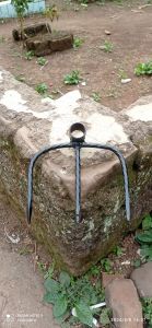 GARUKAN SAMPAH RUMPUT PERALATAN KEBUN