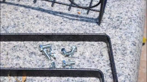 [SG STOCK]Adjustable Hanging Rack Balcony Railing Stainless Steel Flower Plant Rack Balcony Flower Pot Stand Patio