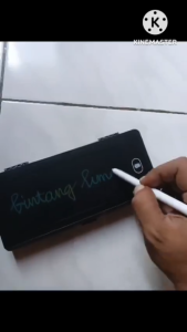 Kotak Pensil 2 In 1 dengan LCD Drawing Pad Menggambar dan Menulis LCD Wrinting Drawing Besar