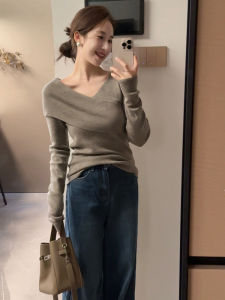 CHOEFULYN | French Grey Crossed V-Neck Knit Sweater Top