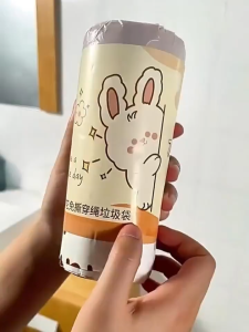 100Pcs BUY 1 TAKE 1 Drawstring Garbage Bag Tear-free Garbage Bag Household Handheld Printed Plastic Bag trash bag ( Disposable Roll Household Plastic Trash Bag ) - Double Layers Thickened & Resistant to Pulling