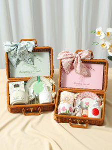 Luxurious Practical Wedding Bridesmaid Gifts Mothers Day Birthday Women Teachers Creative Gift Box Creative Gift for Her