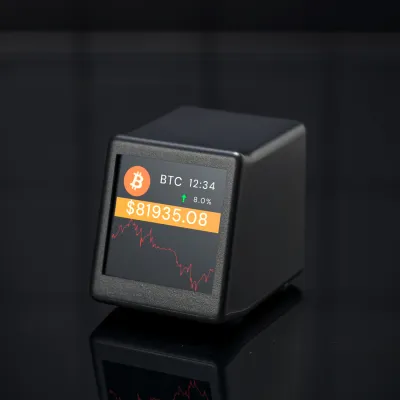 นาฬิกาตั้งโต๊ะอัจฉริยะแสดงราคา Bitcoin รองรับ cryptocurrencies หลักและตัวติดตามราคา