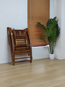 Kursi goyang kursi lipat balkon rumah ruang tamu santai duduk dan berbaring tujuan ganda
