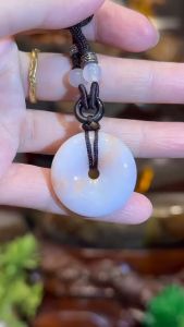 burma jadeite白带红 💯天然缅甸翡翠玉 平安扣吊坠   平安扣直径: 2.6cm  重: 14g