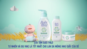 Combo Sữa Tắm Gội Bé Trẻ Em Babi Mild Sakura 180ml + Phấn 45g...Làm Sạch Dịu Nhẹ Dưỡng Ẩm