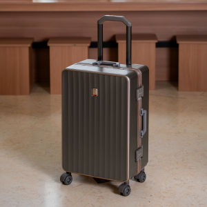 MANLVSHI | Wide Handle Quiet Light Travel Luggage