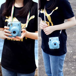 เคสป้องกันแบบคริสตัลใสสำหรับกล้อง Fujifilm Instax Mini 9/8/11/12 พร้อมสายสะพายหลัง ป้องกันฝุ่น ดีไซน์น่ารักและสร้างสรรค์
