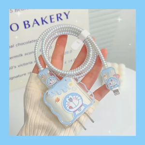 Vỏ bọc bảo vệ củ sạc và cáp sạc Đoremon cho trái táo bằng silicon